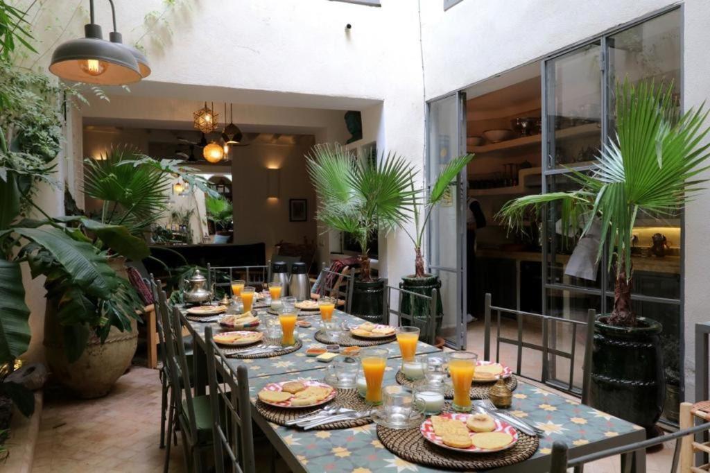 Riad 103 Medina Pool And Hammam Marrakesh Exterior foto